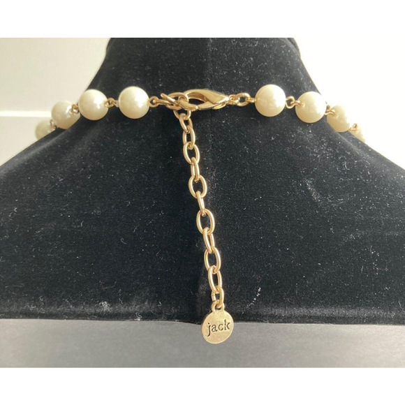 Bella Jack Pearl and Rhinestones necklace - Picture 6 of 6